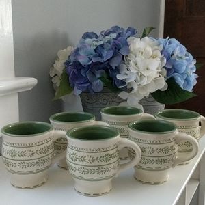 6 The Circle of Kindness mugs